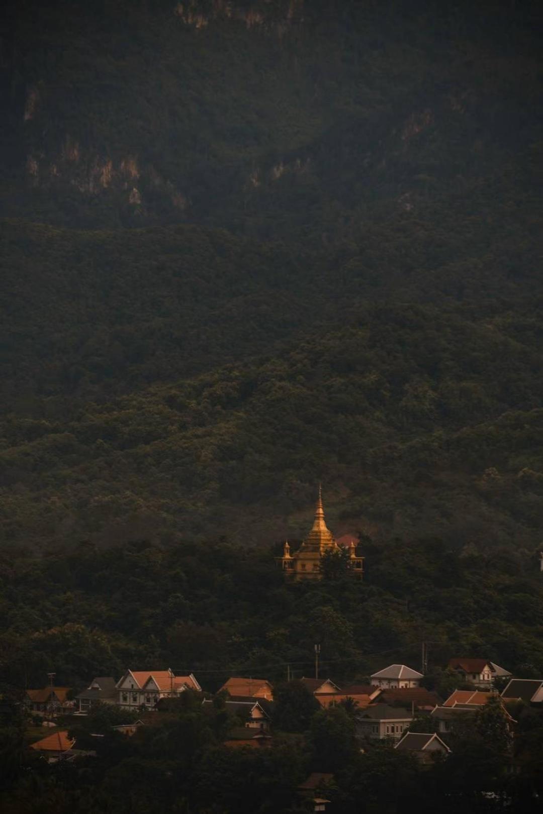 Moukdavan Guesthouse Luang Prabang Buitenkant foto