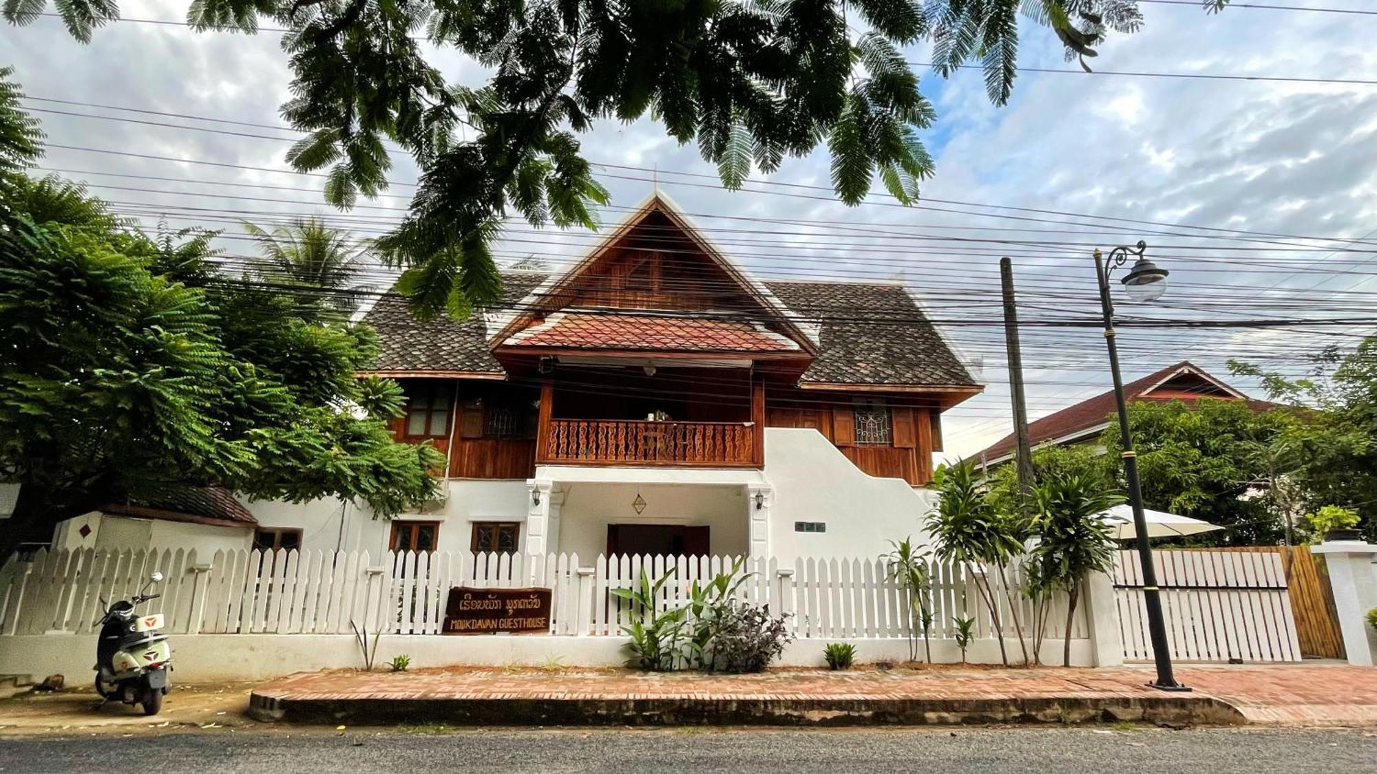 Moukdavan Guesthouse Luang Prabang Buitenkant foto